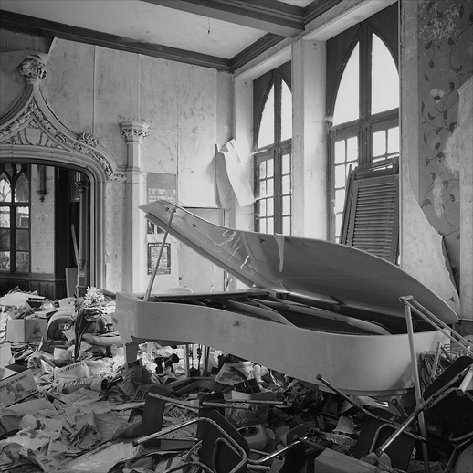 Château du Pianiste. Hauts-de-France, Frankrike. Maj 2010.